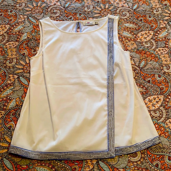 Vineyard Vines Tops - White Vineyard Vines Top with Beaded Detail